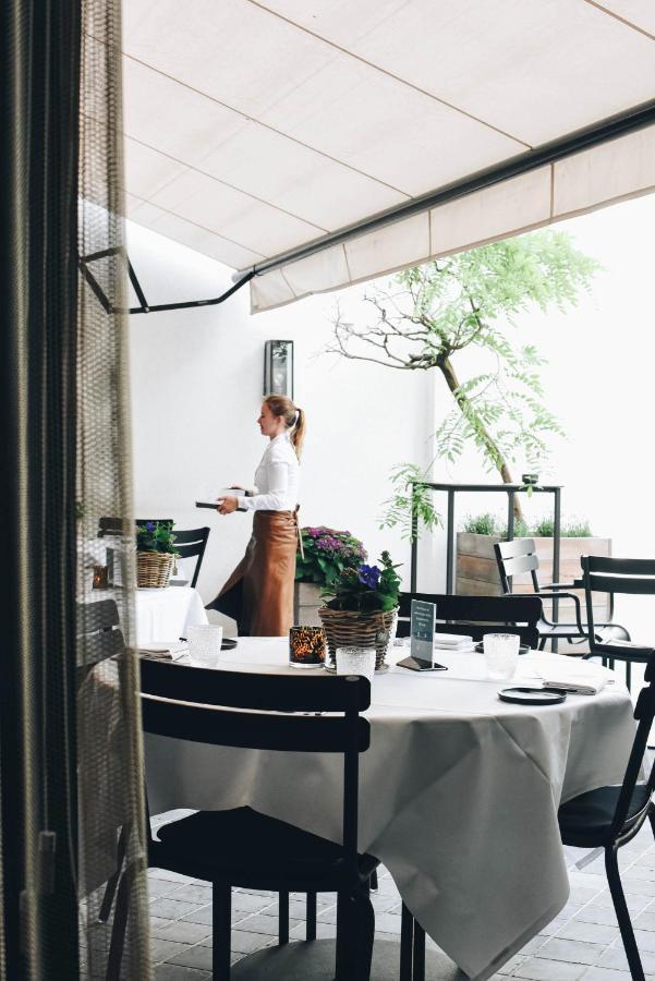 Hotel Franq Антверпен Екстериор снимка