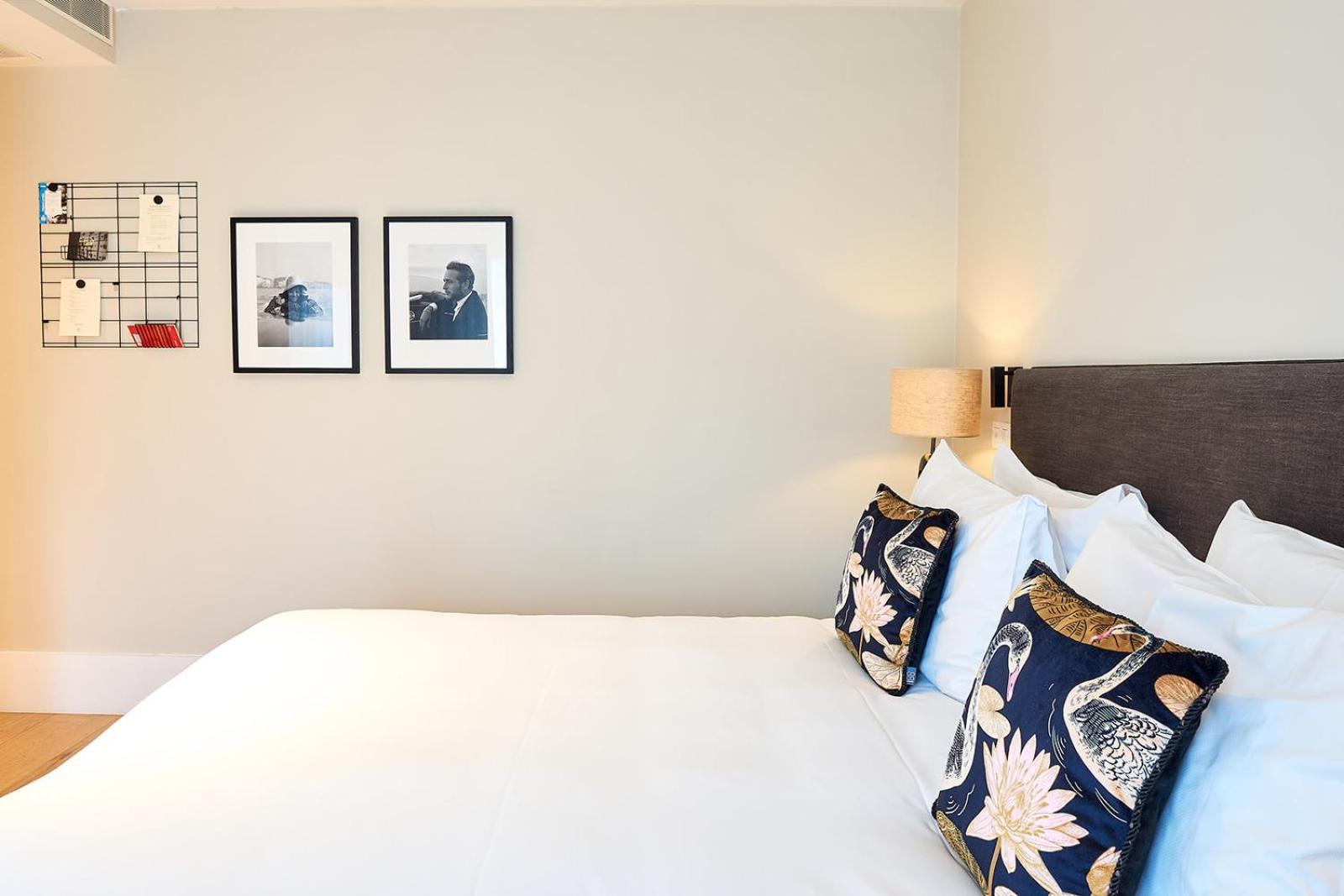 Hotel Franq Антверпен Екстериор снимка